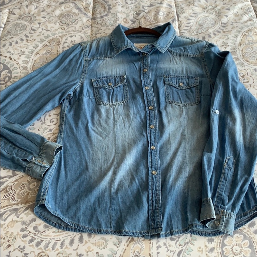 Denim Button Down Excellent Condition - image 1